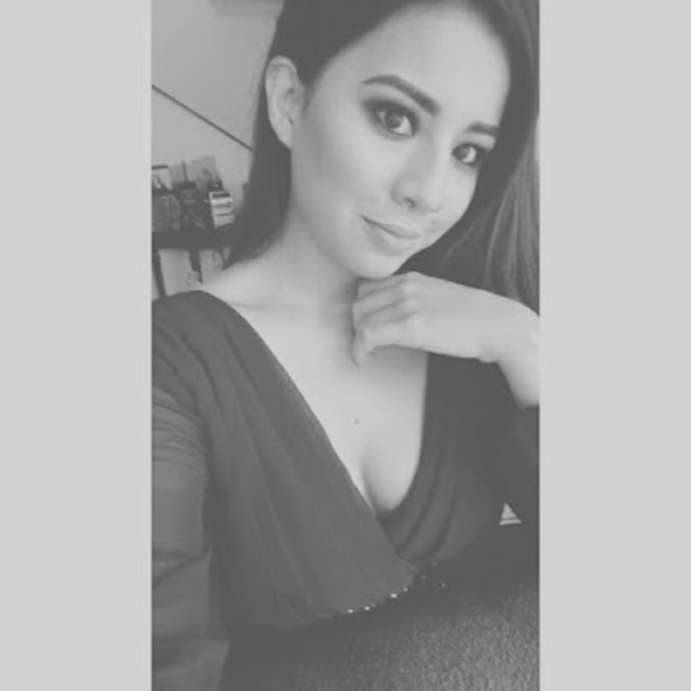Meet your Posher, Maria inez